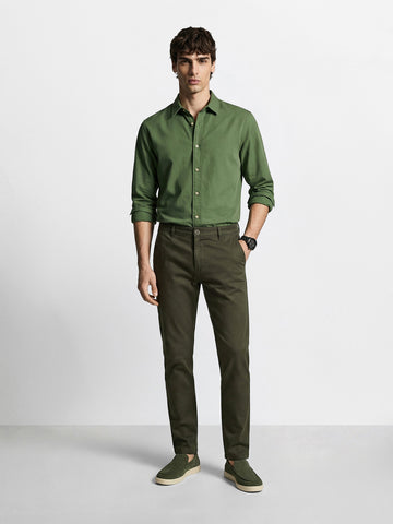 Men's Olive Slim Fit Solid Casual Chinos