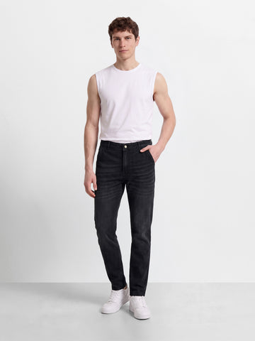 Men's Grey Slim Fit Solid Casual Jeans