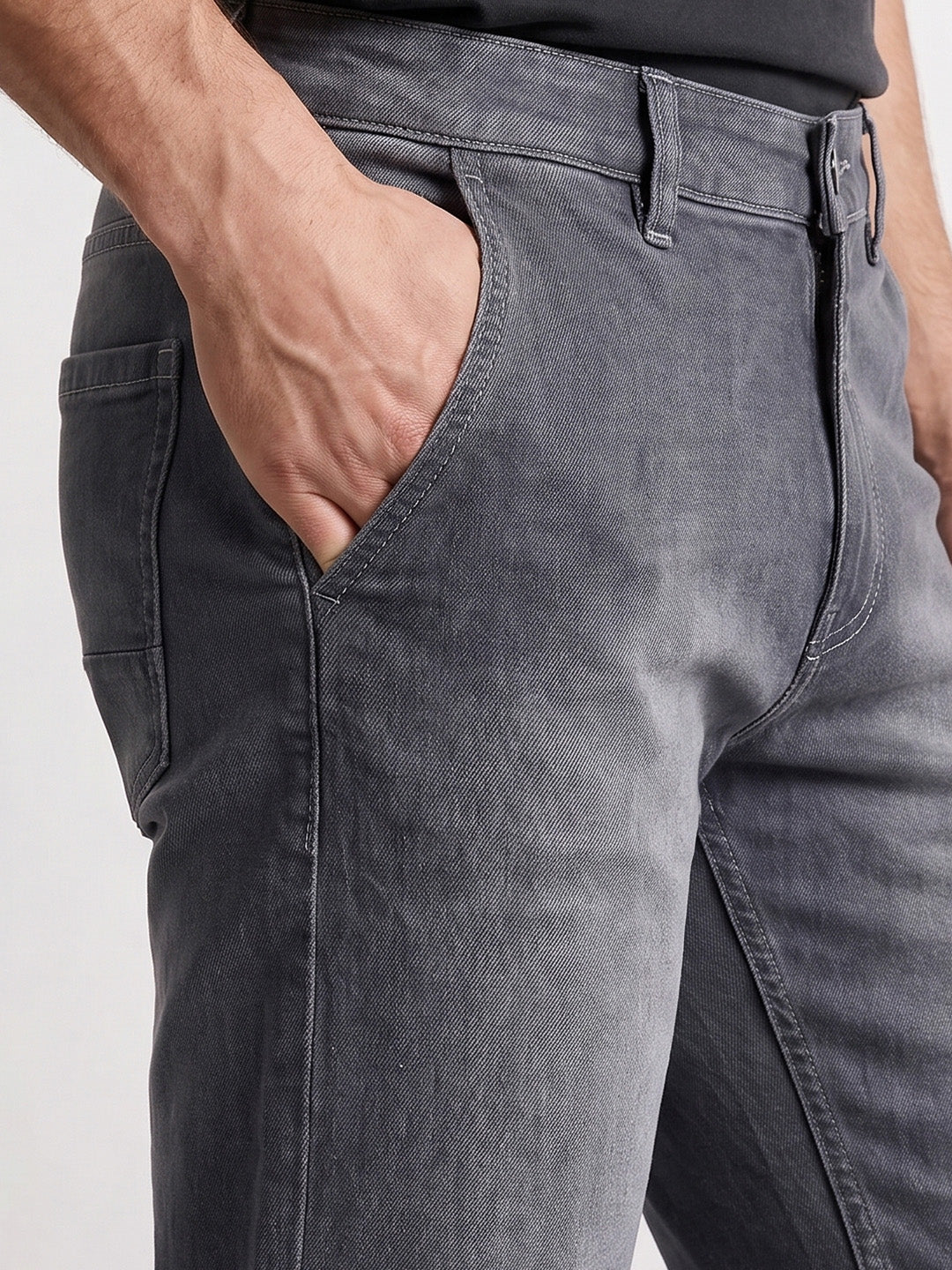 Men's Grey Slim Fit Solid Casual Jeans