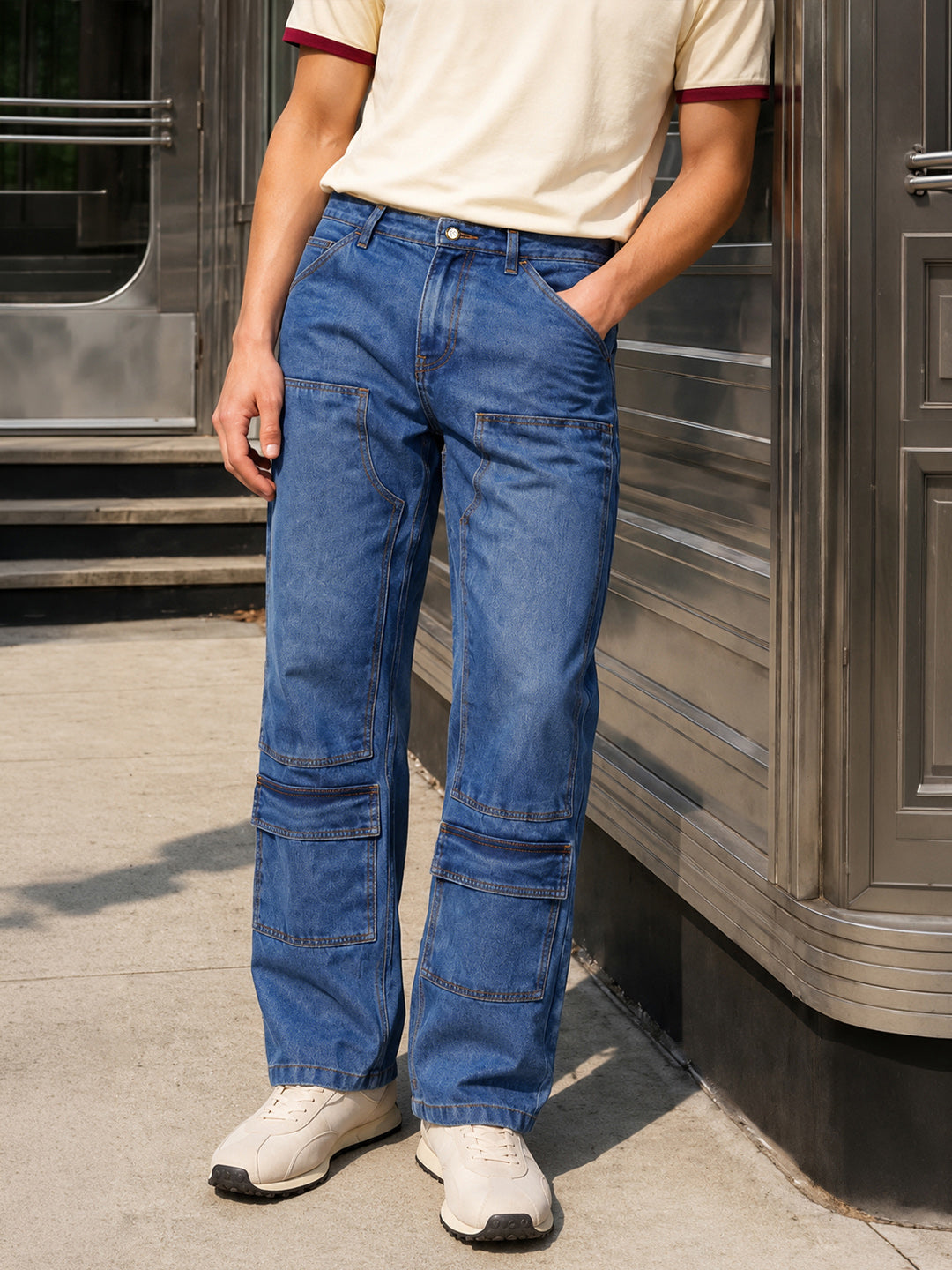 Men's Blue Relaxed Fit Solid Casual Jeans