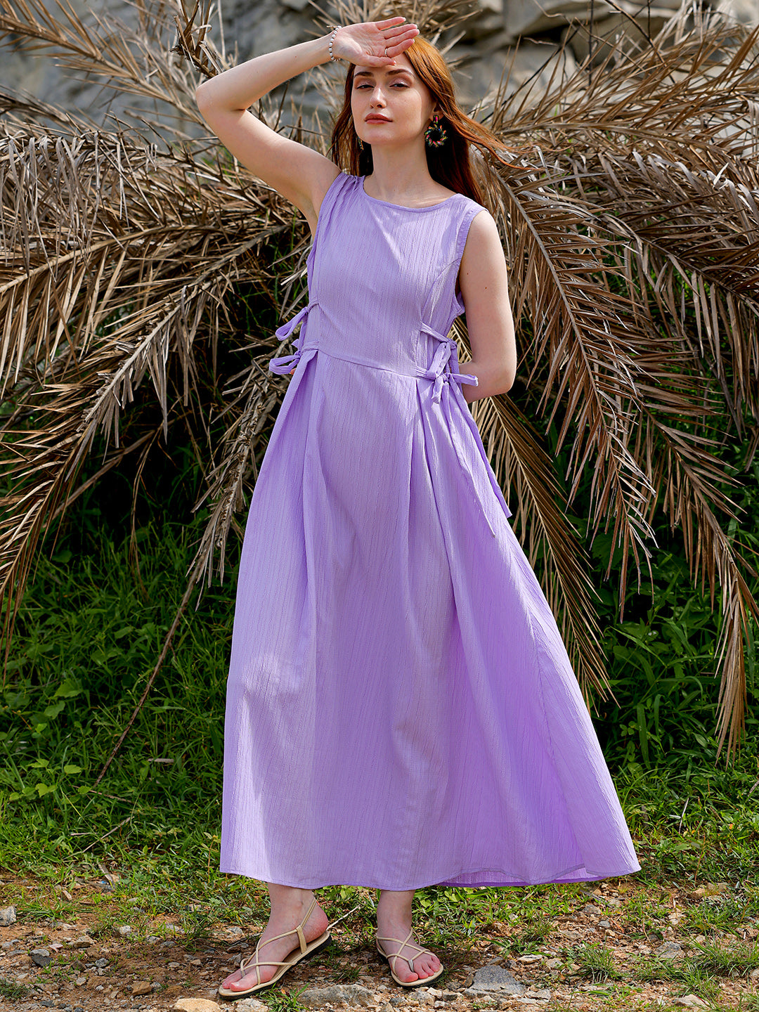 Shop Women's Purple Flare Textured Round Neck Midi Dress Online.