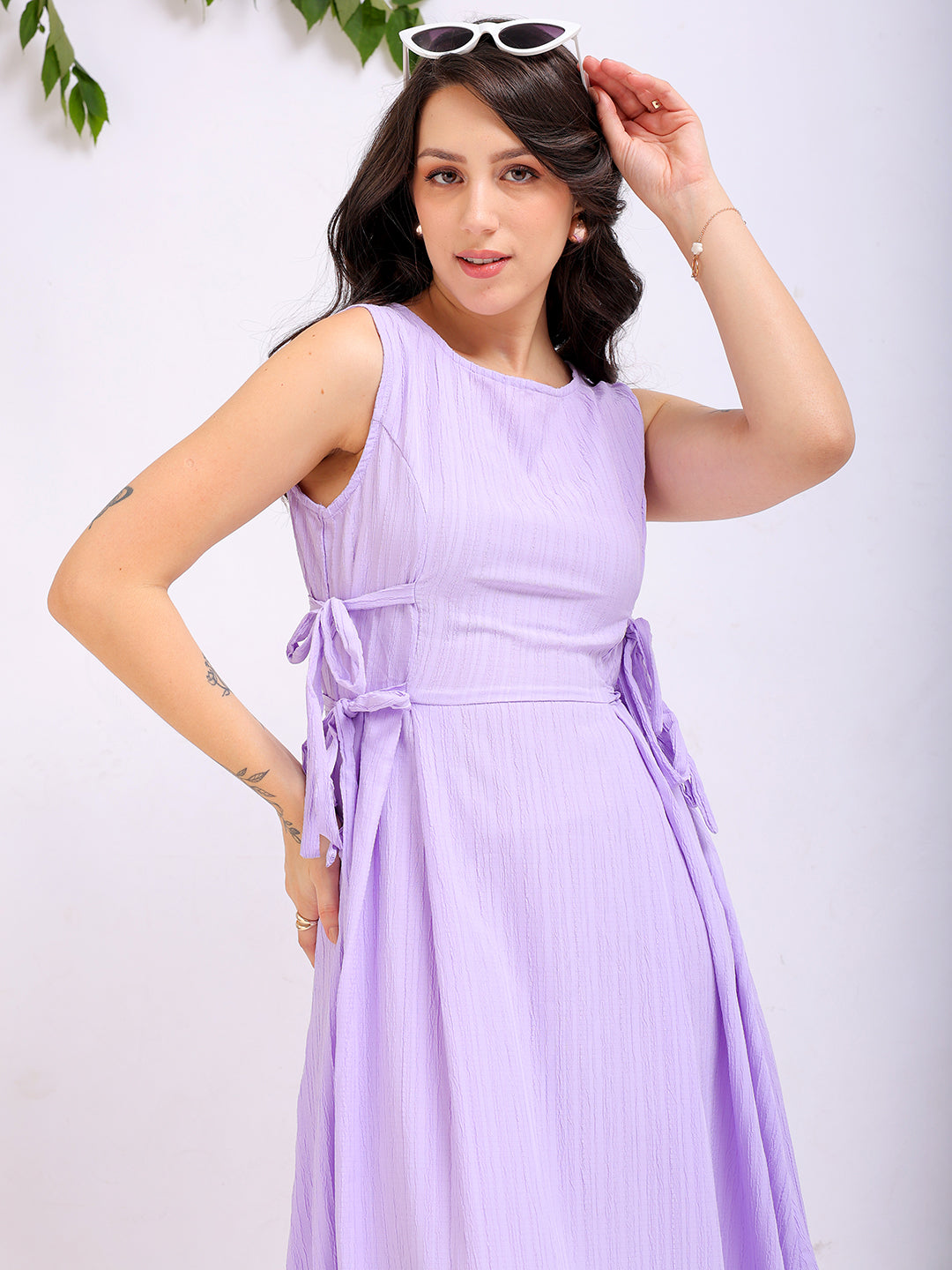 Shop Women's Purple Flare Textured Round Neck Midi Dress Online.