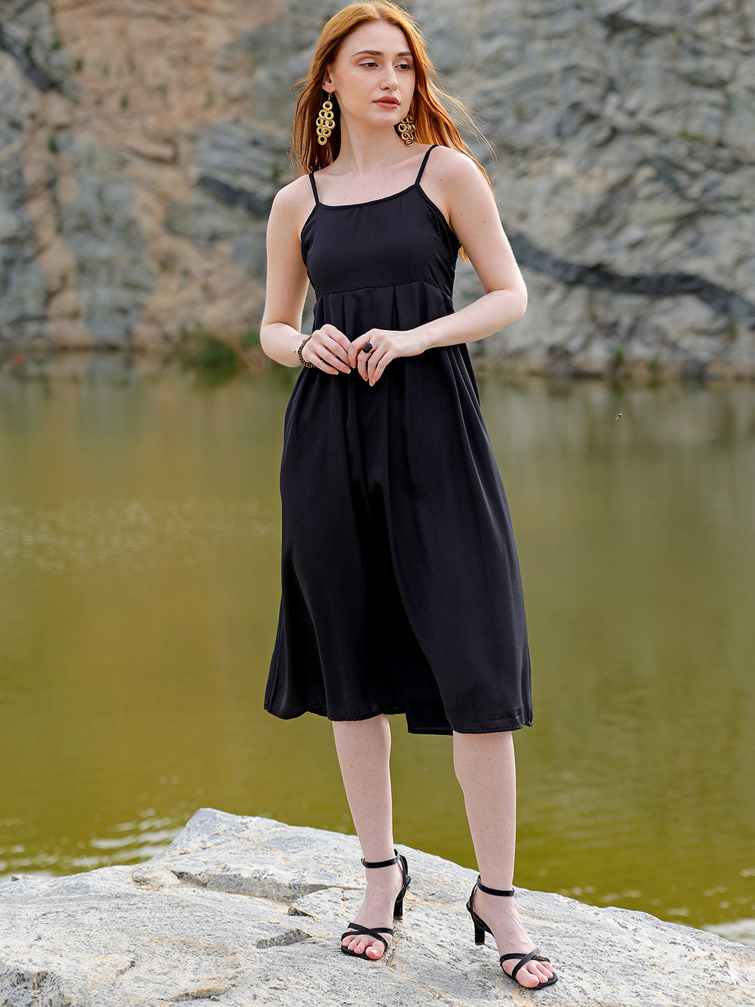 Shop Women's Black Fit and Flare Solid Square Neck Pleated Dress Online.