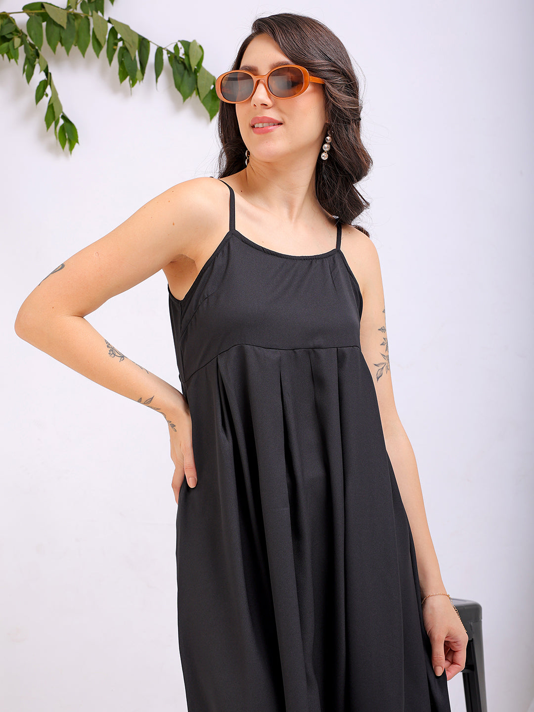 Shop Women's Black Fit and Flare Solid Square Neck Pleated Dress Online.