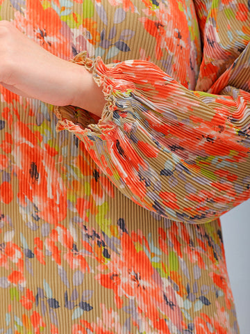 Shop Women's Floral Straight Pleated Dress Online.