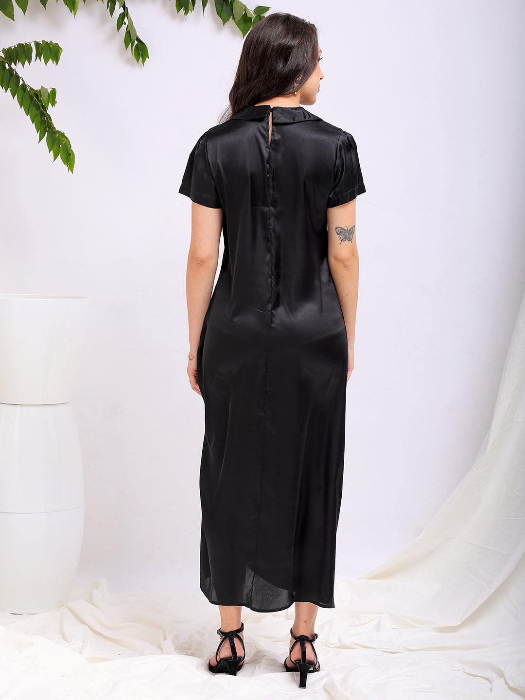 Shop Women's Black Straight Solid Round Neck Asymmetric Dress Online.