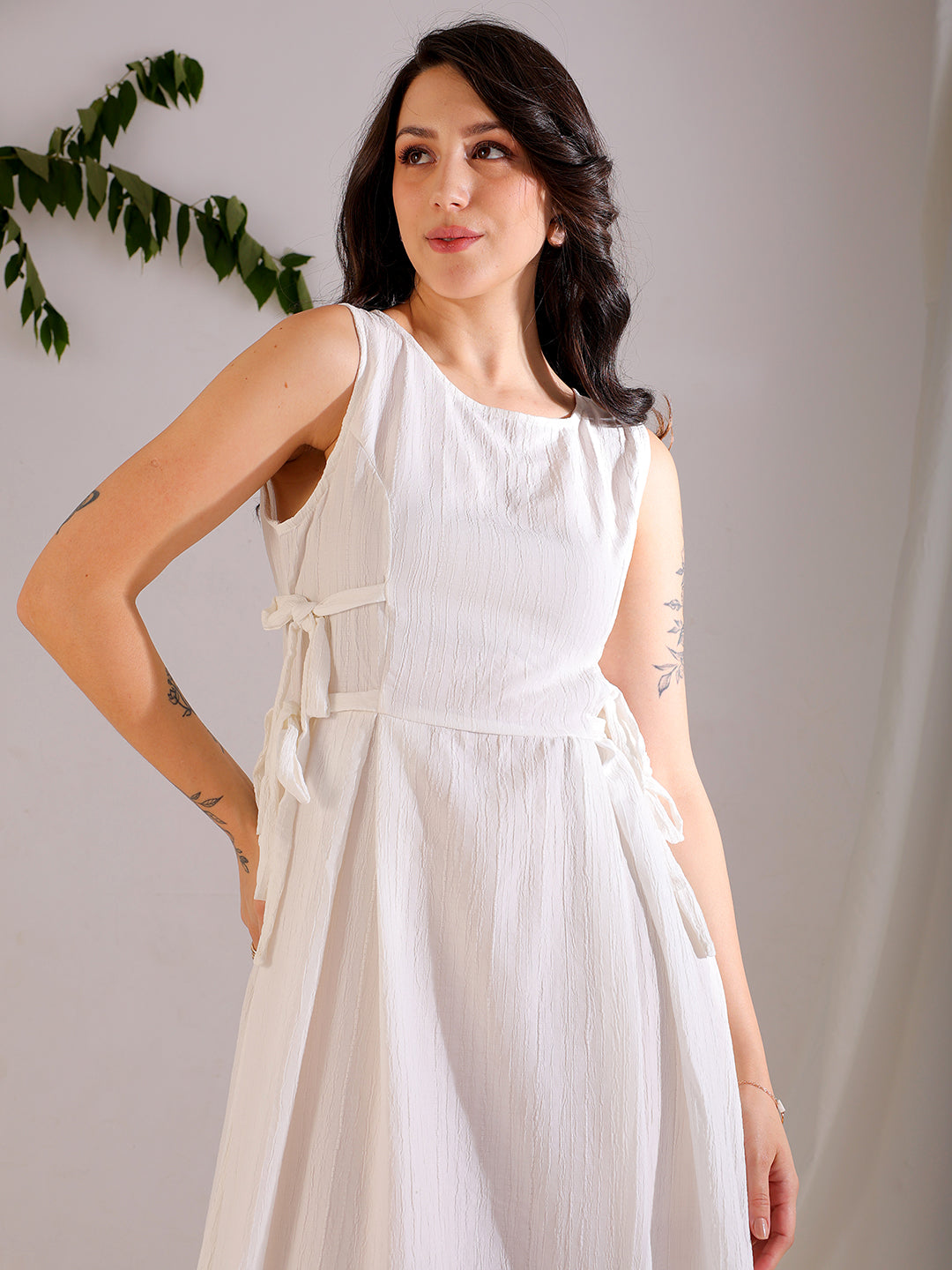 Shop Women's White Flare Textured Round Neck Midi Dress Online.