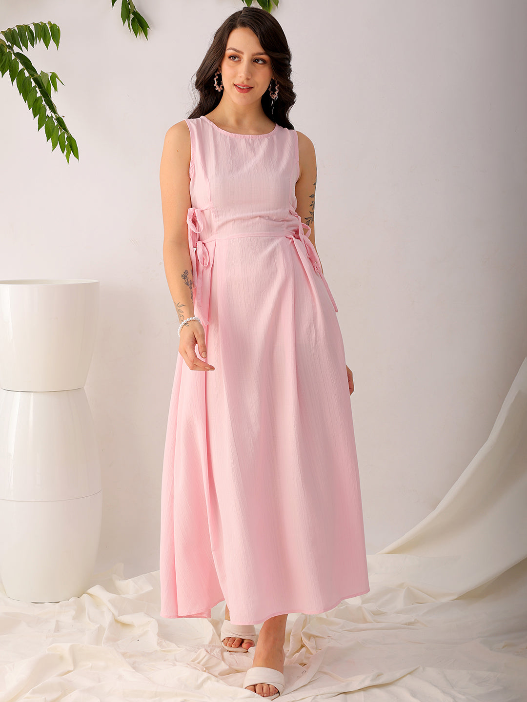 Shop Women's Pink Flare Textured Round Neck Midi Dress Online.