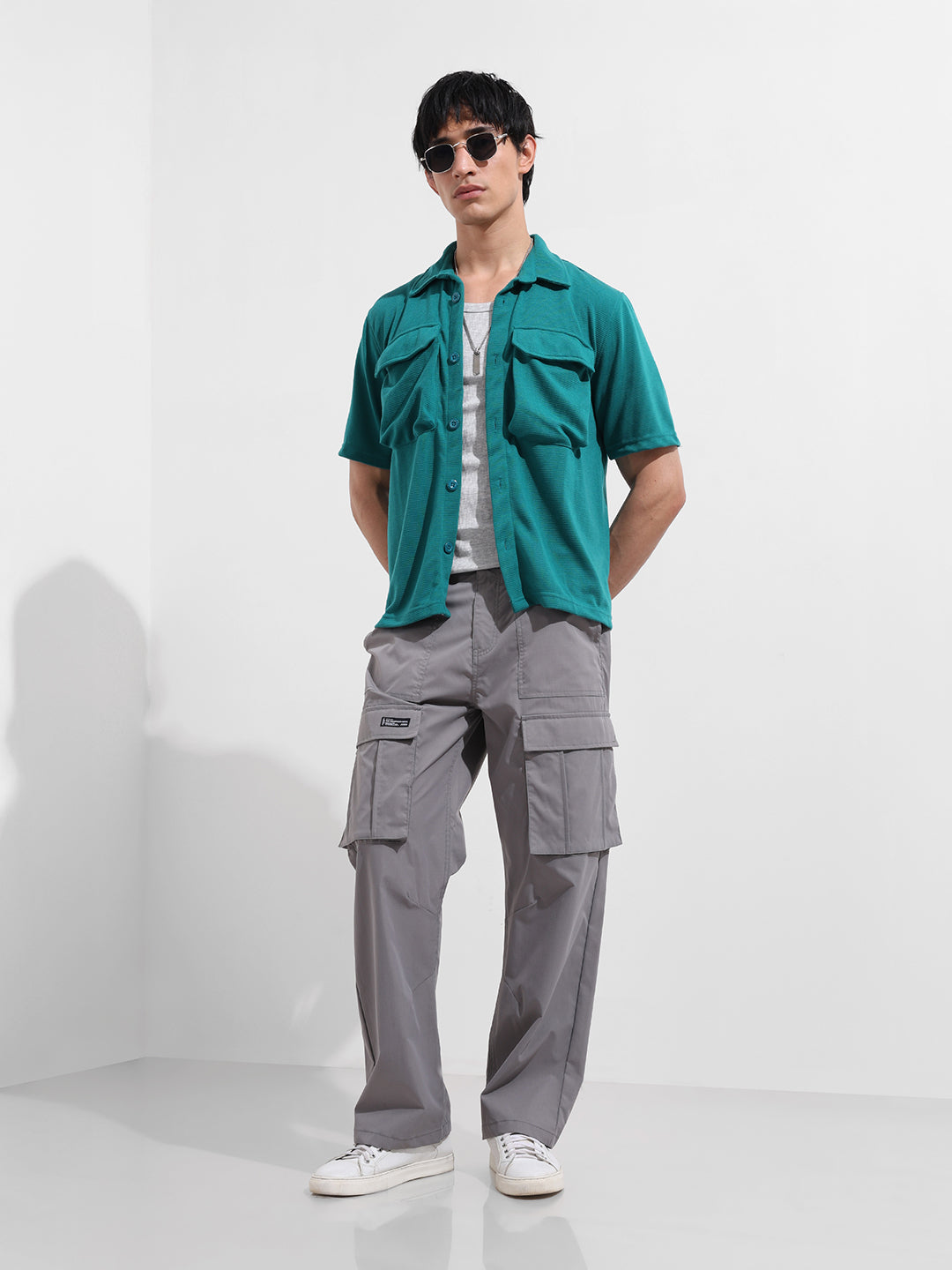 Men's Blue Relaxed Fit Street Solid Shirt