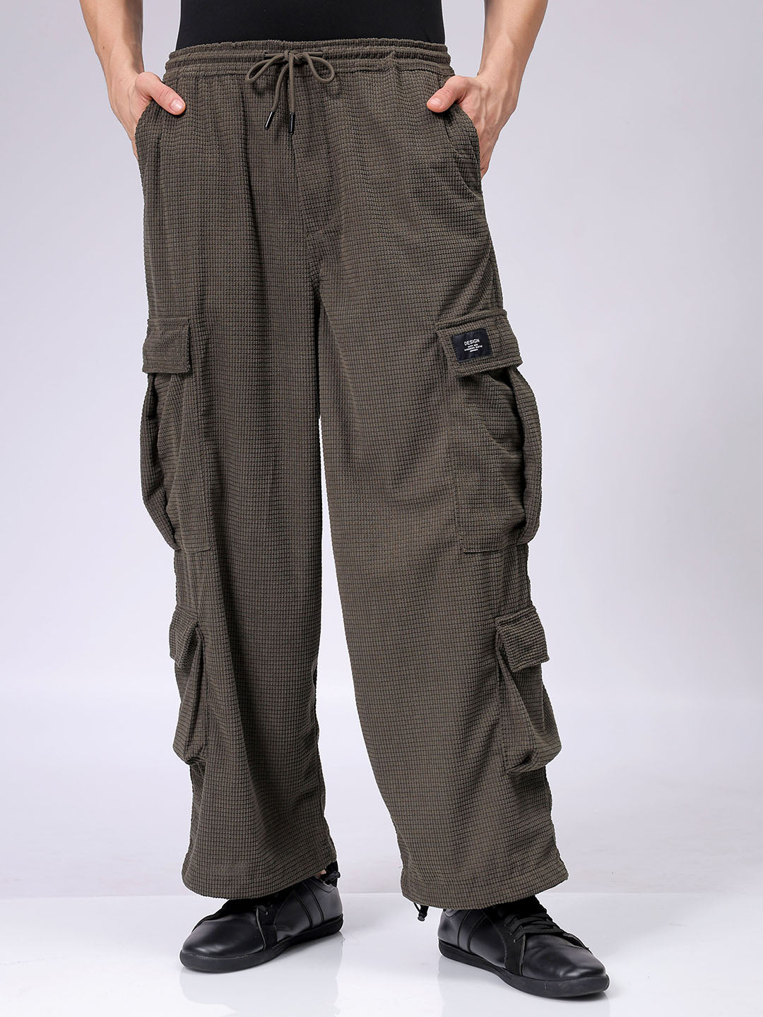 Men's Olive Loose Wide Leg Textured Mid-Rise Elasticated Cargo Joggers