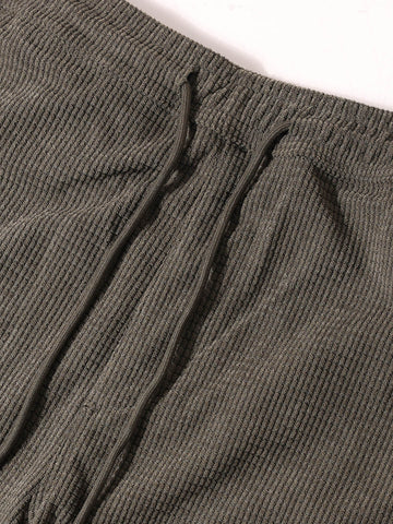 Men's Olive Baggy Fit Textured Utility Cargo