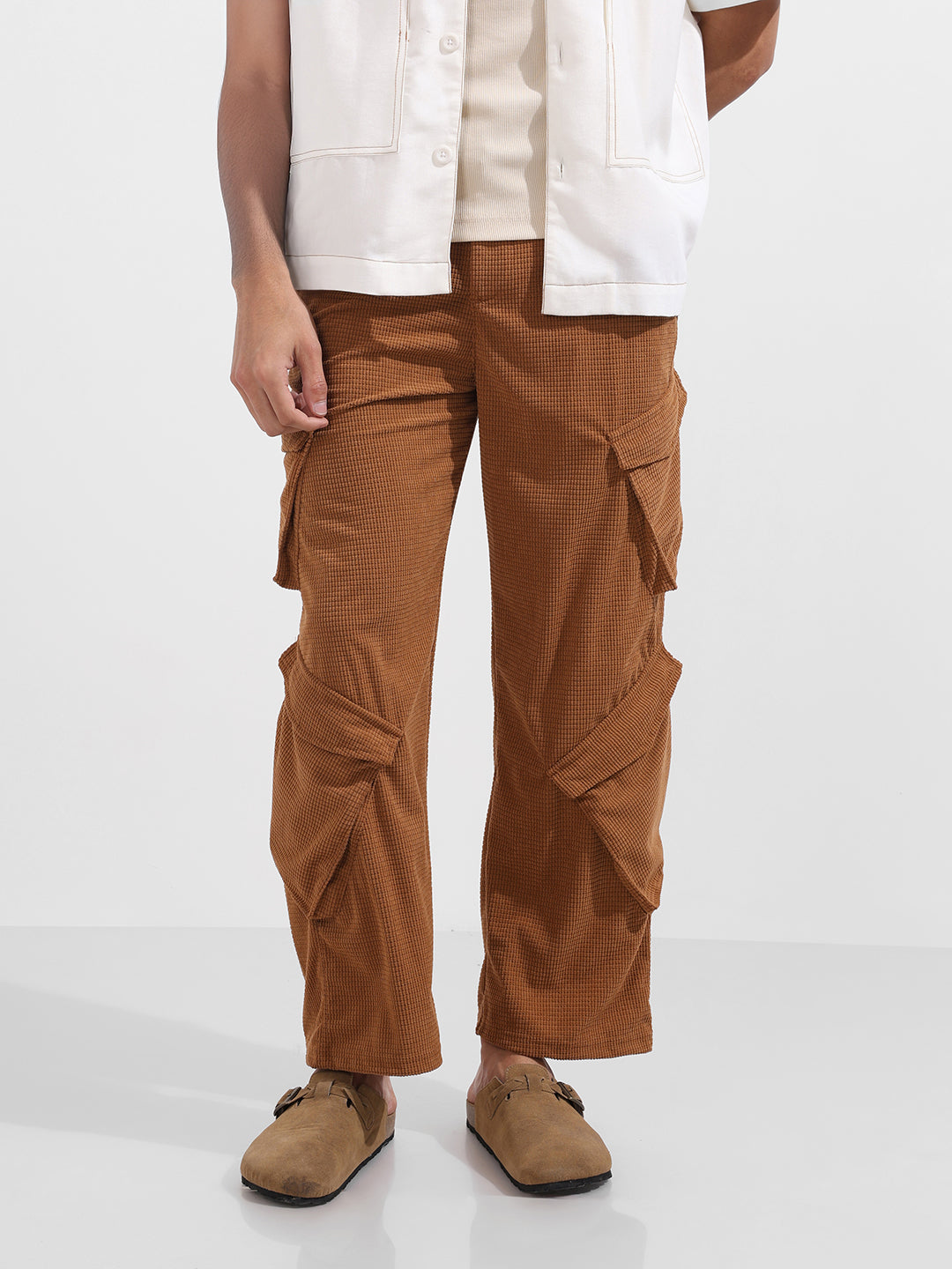 Men's Khaki Baggy Fit Textured Utility Cargo