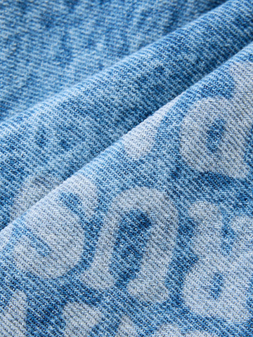 Men's Blue Regular Fit Printed Retro Wear Shorts