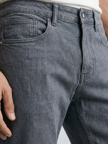 Men's Grey Slim Fit Solid Casual Jeans