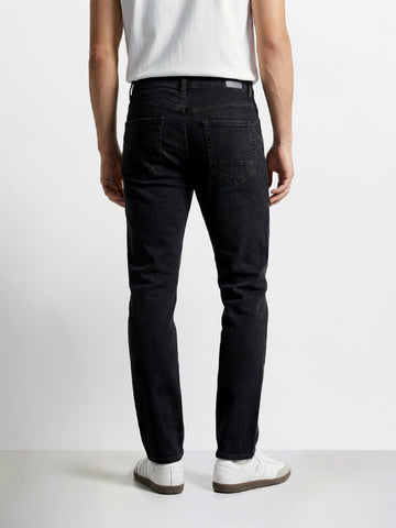 Men's Black Slim Fit Solid Casual Jeans