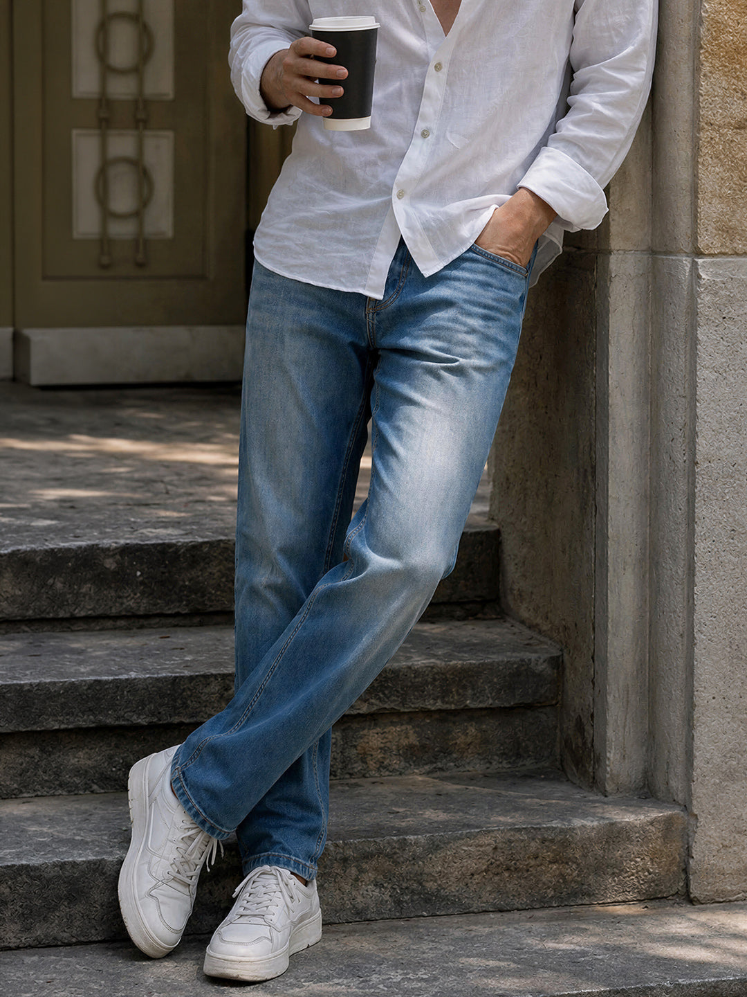 Men's Blue Slim Fit Solid Casual Jeans