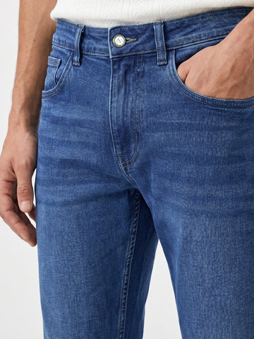 Men's Blue Slim Fit Solid Casual Jeans