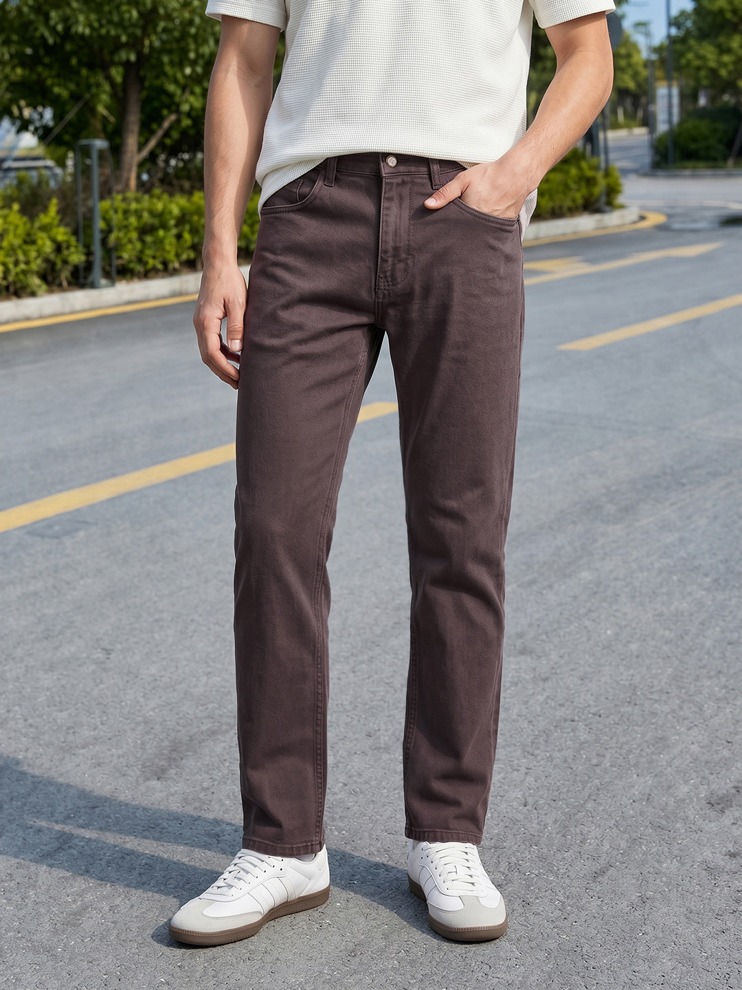 Men's Brown Slim Fit Solid Casual Jeans