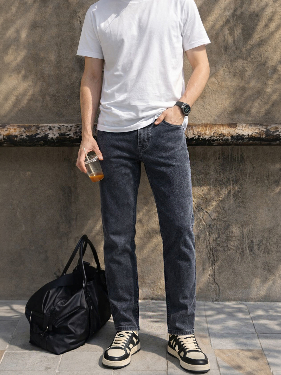 Men's Black Slim Fit Solid Casual Jeans