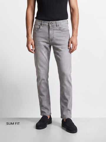Men's Grey Slim Fit Solid Casual Jeans