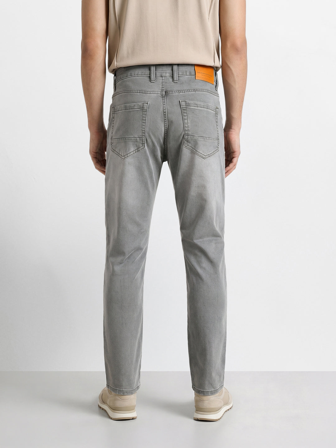 Men's Grey Slim Fit Solid Casual Jeans