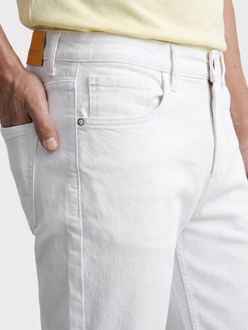 Men's White Slim Fit Solid Casual Jeans