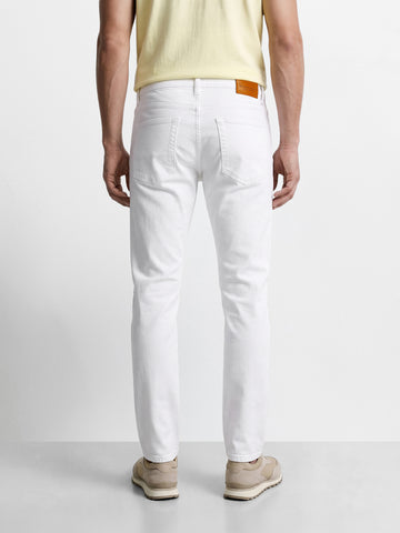 Men's White Slim Fit Solid Casual Jeans