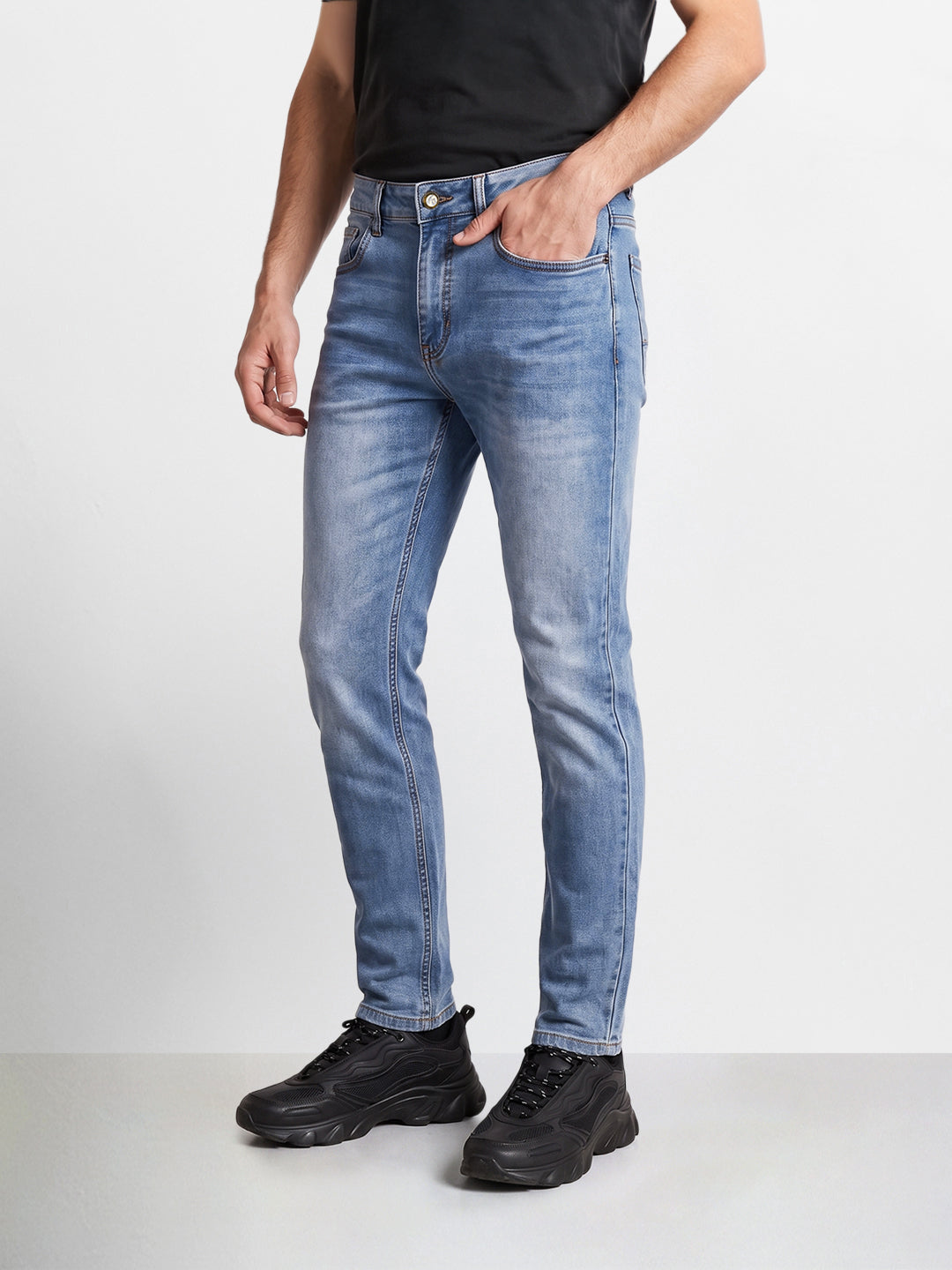 Men's Blue Slim Fit Solid Casual Jeans