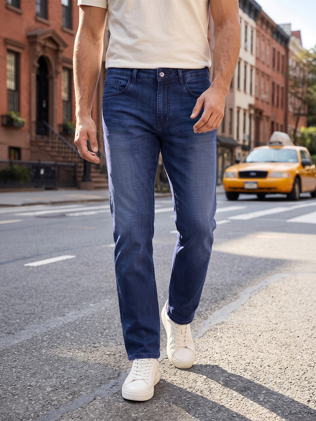 Men's Blue Slim Fit Solid Casual Jeans