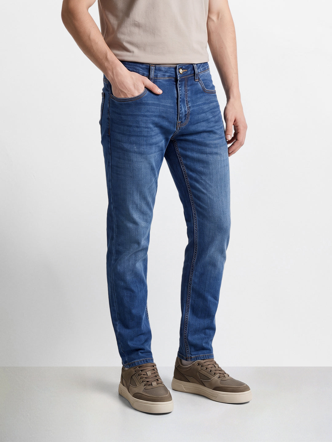Men's Blue Slim Fit Solid Casual Jeans