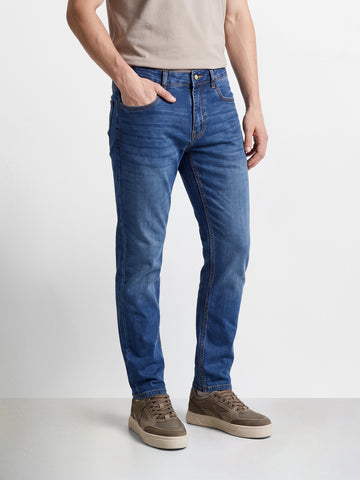 Men's Blue Slim Fit Solid Casual Jeans