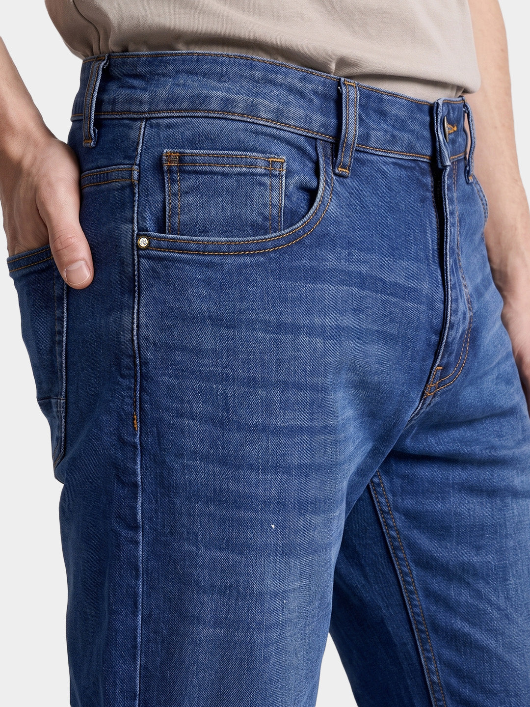 Men's Blue Slim Fit Solid Casual Jeans