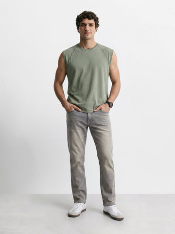 Men's Grey Slim Fit Solid Casual Jeans