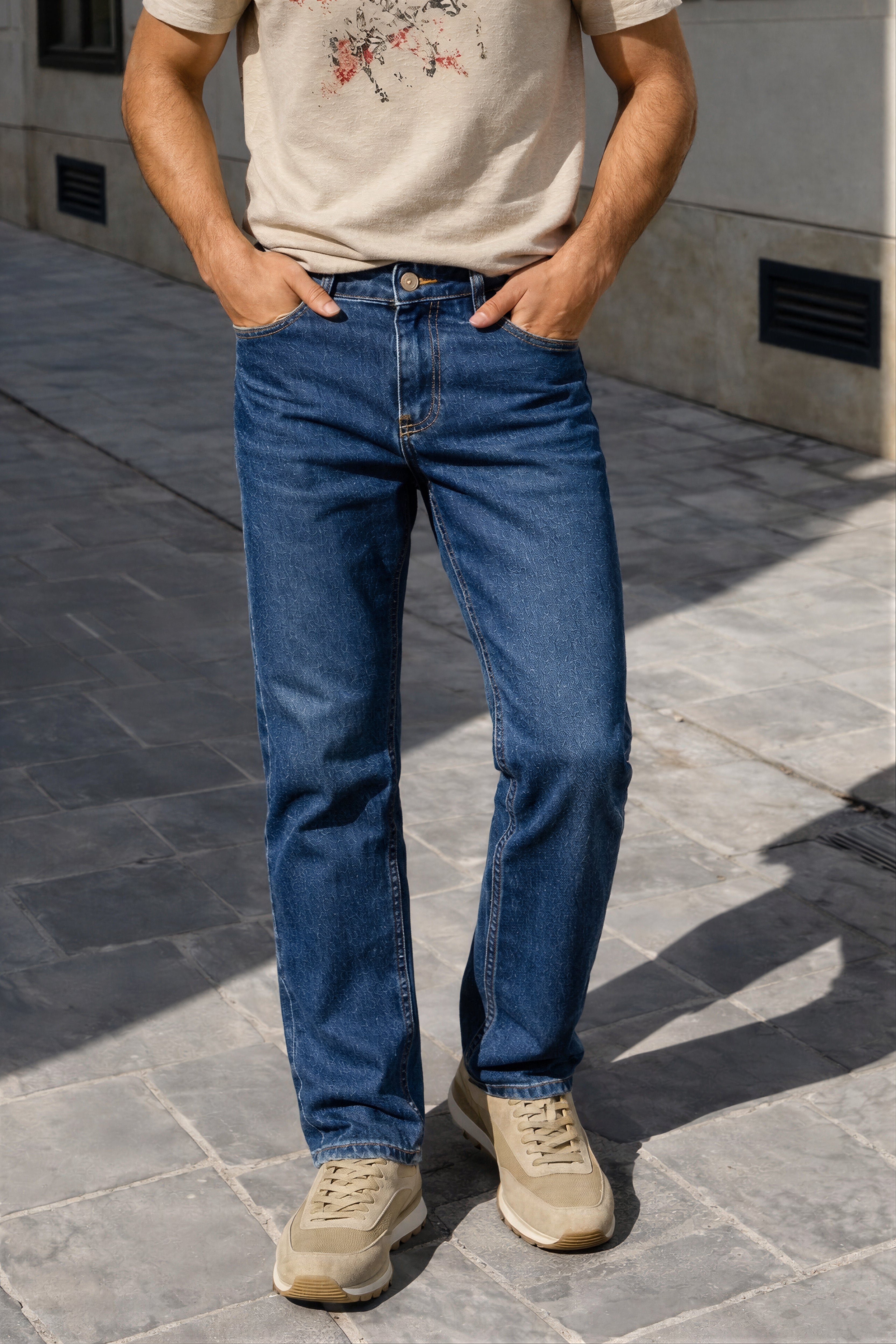 Men's Blue Slim Straight Fit Solid Casual Jeans