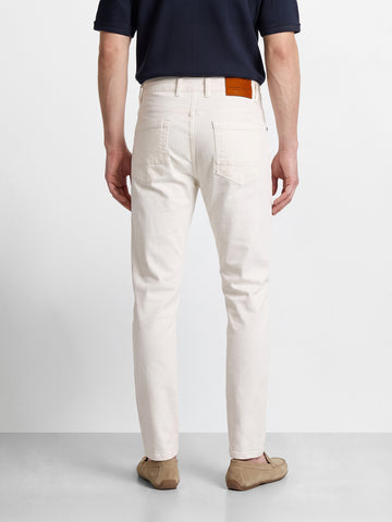 Men's White Slim Fit Solid Casual Jeans