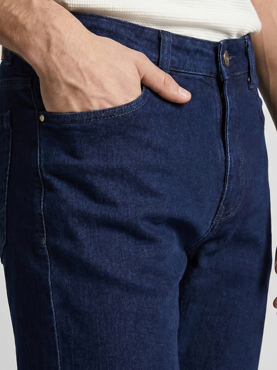 Men's Blue Slim Straight Fit Solid Casual Jeans