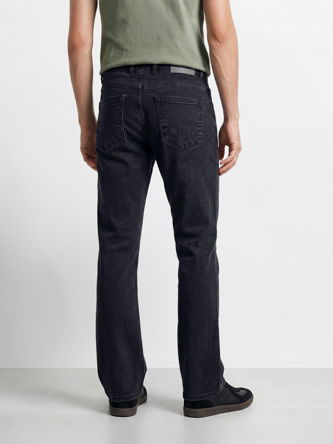 Men's Black Bootcut Fit Solid Casual Jeans