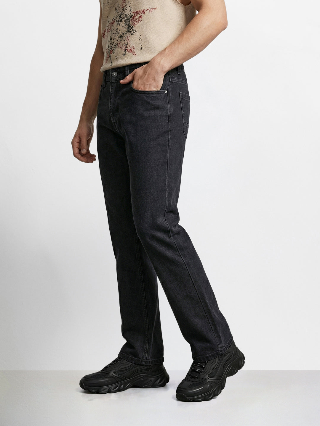 Men's Black Bootcut Fit Solid Casual Jeans