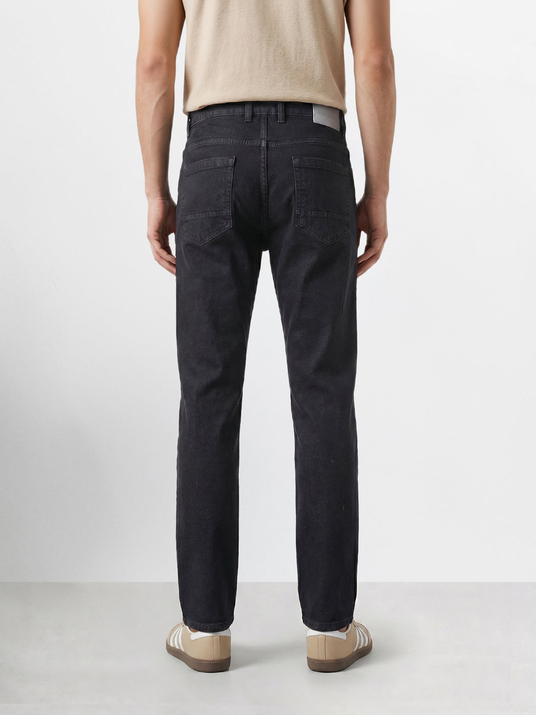 Men's Black Regular Fit Solid Casual Jeans
