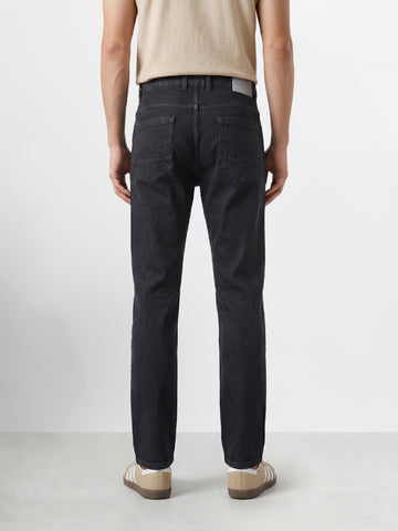 Men's Black Regular Fit Solid Casual Jeans