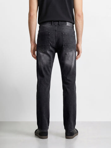 Men's Black Regular Fit Solid Casual Jeans