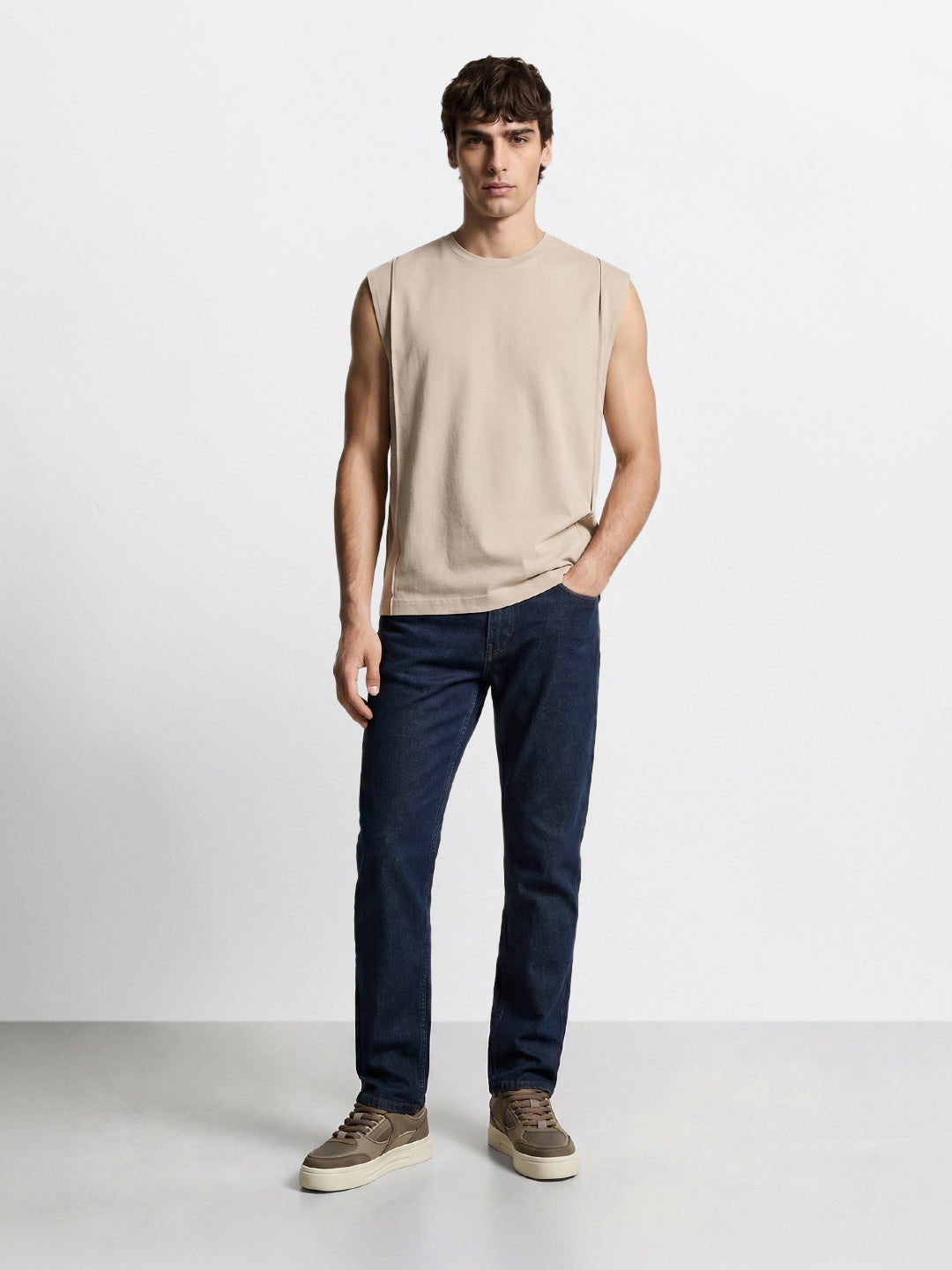 Men's Blue Regular Fit Solid Casual Jeans