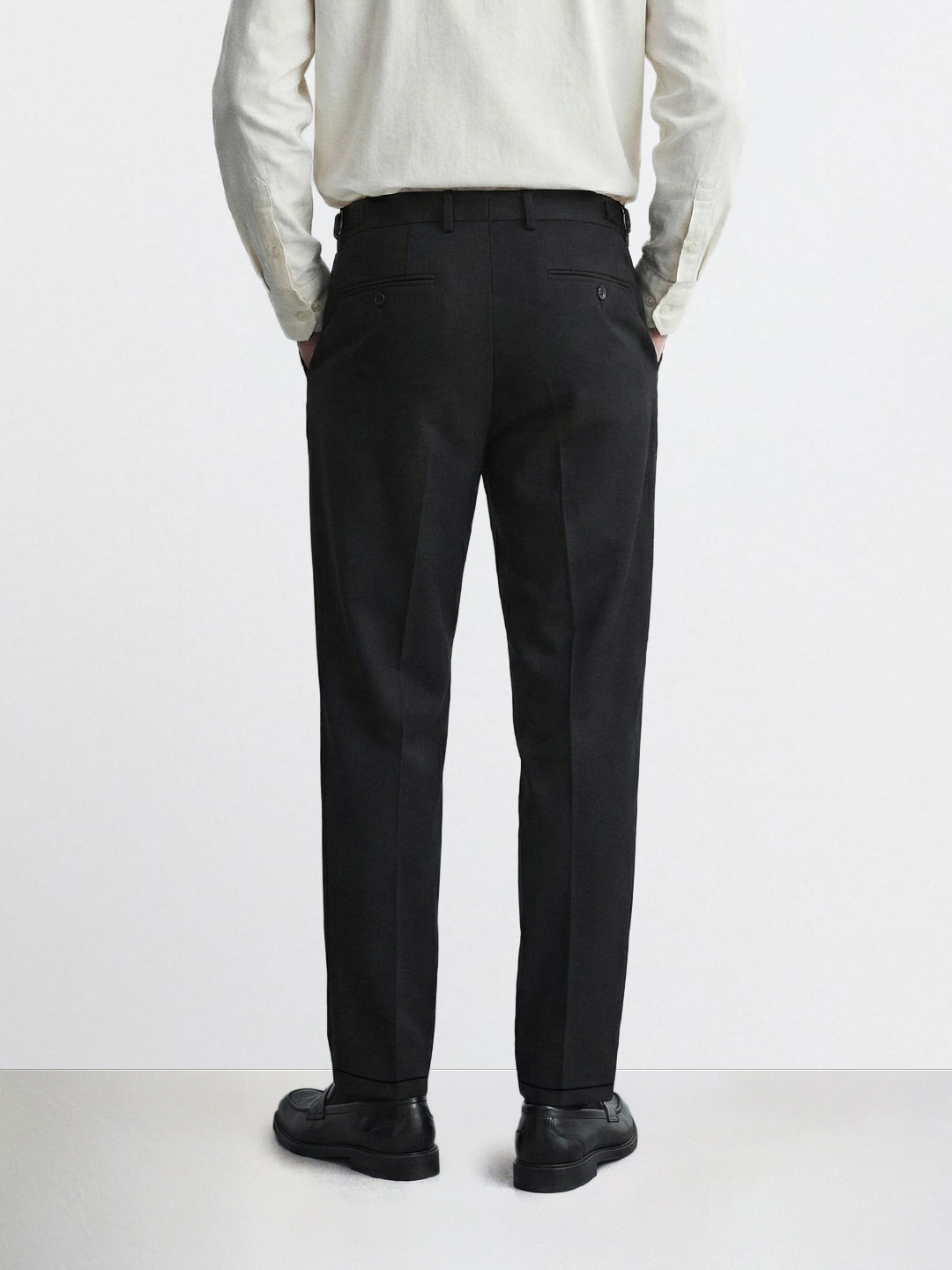 Men's Black Relaxed Fit Utility Solid Trousers