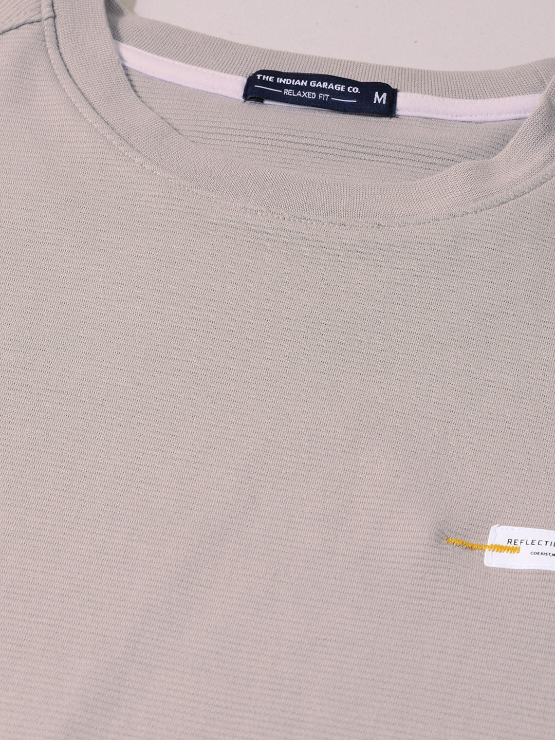Men's Grey Relaxed Fit Solid Casual T-Shirts
