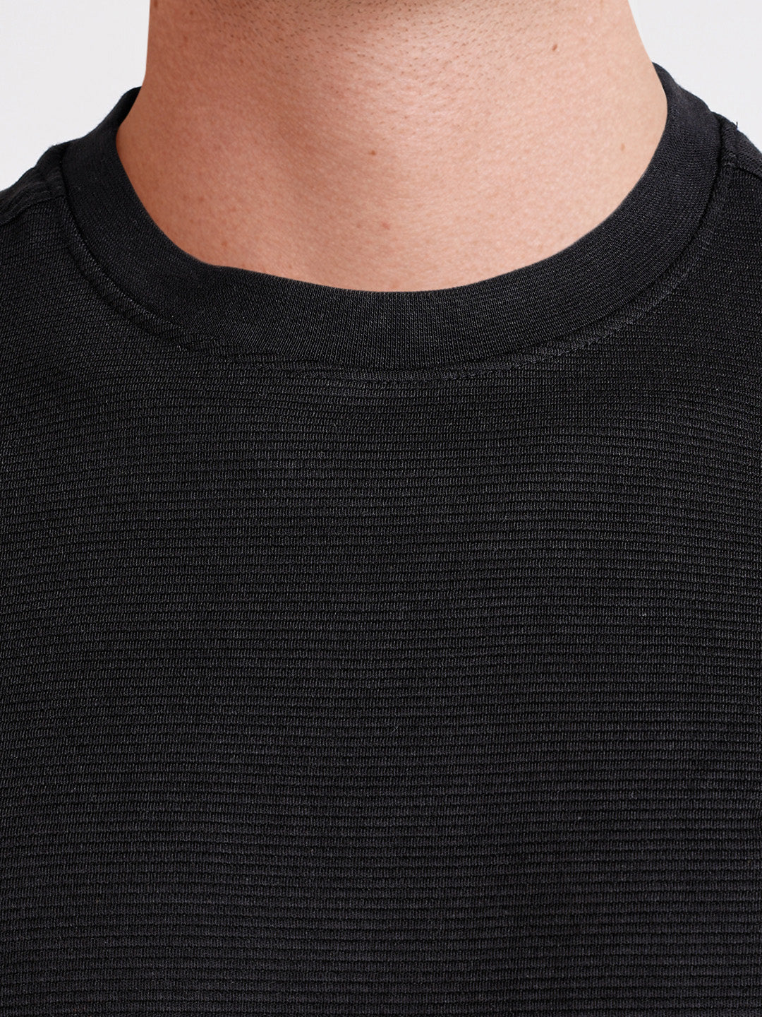 Men's Black Relaxed Fit Solid Casual T-Shirts