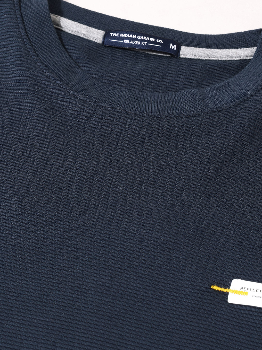 Men's Navy Blue Relaxed Fit Solid Casual T-Shirts