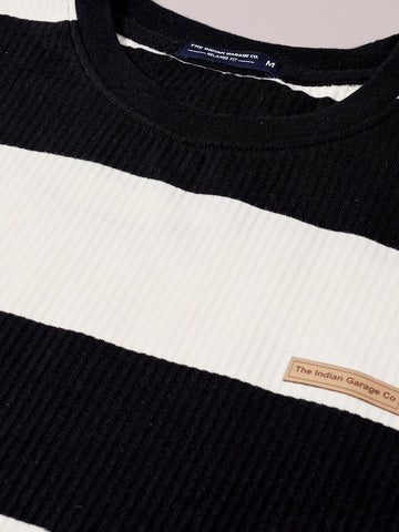 Men's Black Relaxed Fit Solid Casual T-Shirts