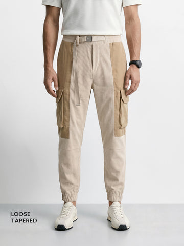 Men's White Loose Tapered Fit Solid Casual Jogger
