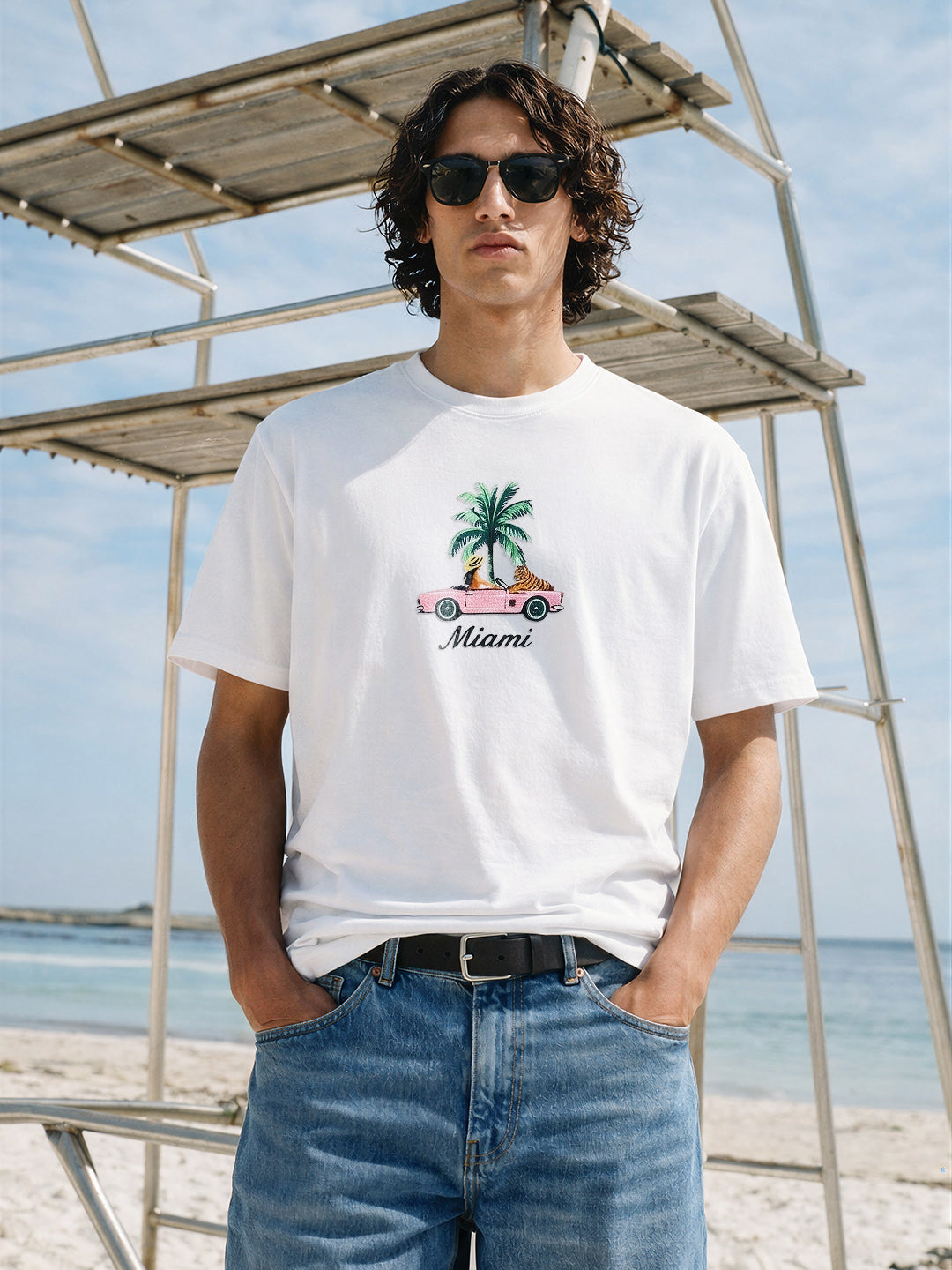 Men's White Relaxed Fit Embroidered Casual T-Shirt