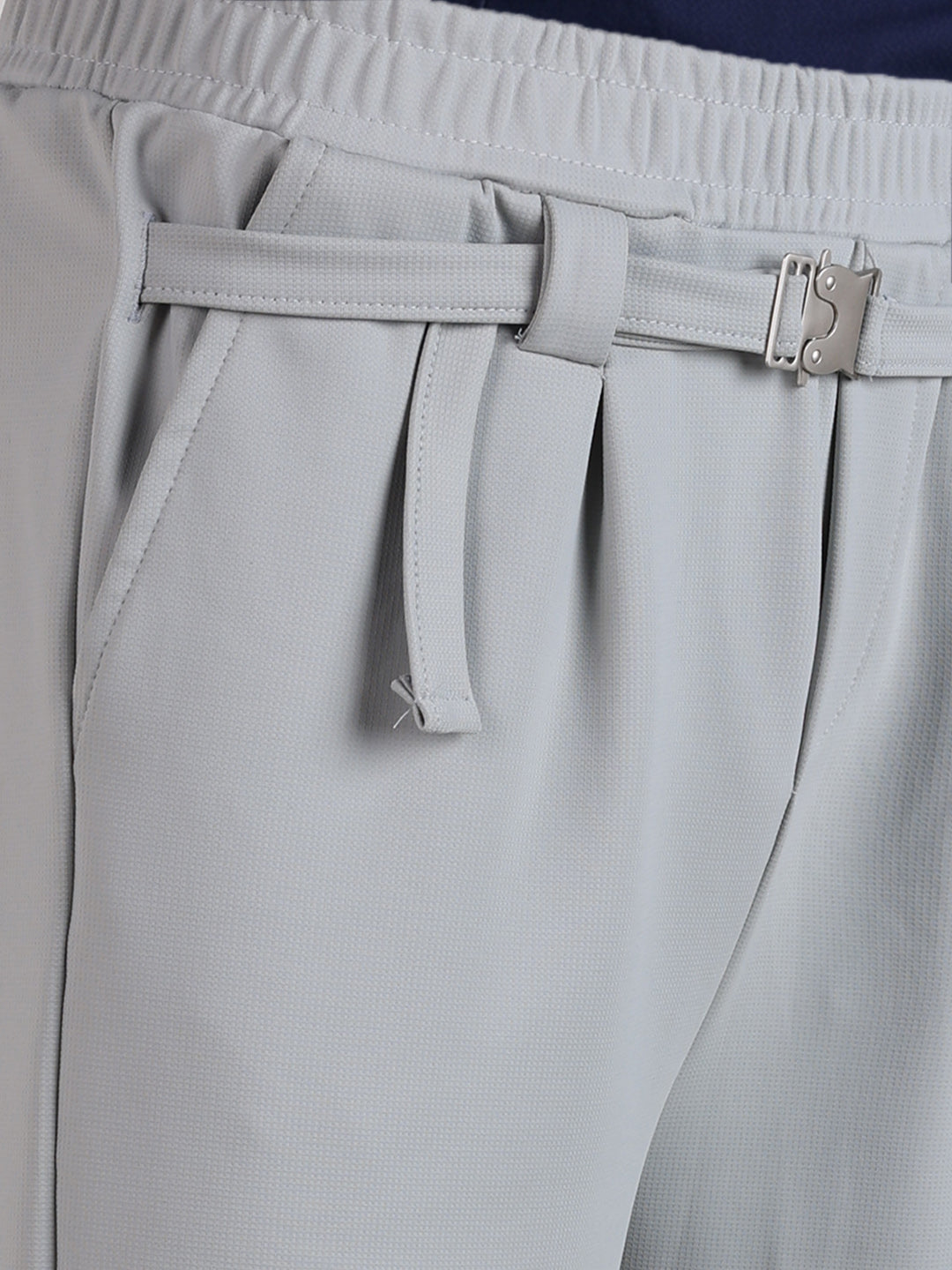 Men's Grey Relaxed Straight Fit Solid Casual Trousers